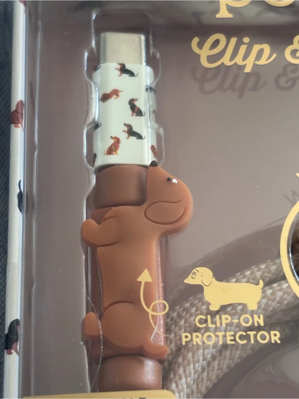 Poppy Viral Dachshund USB-A to USB-C Cable with Brown & Cream Dog Protectors